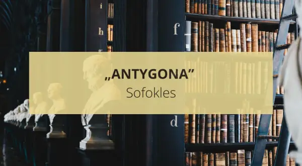 Busty postaci antycznych na tle regałów z książkami, z napisem „Antygona” Sofoklesa.